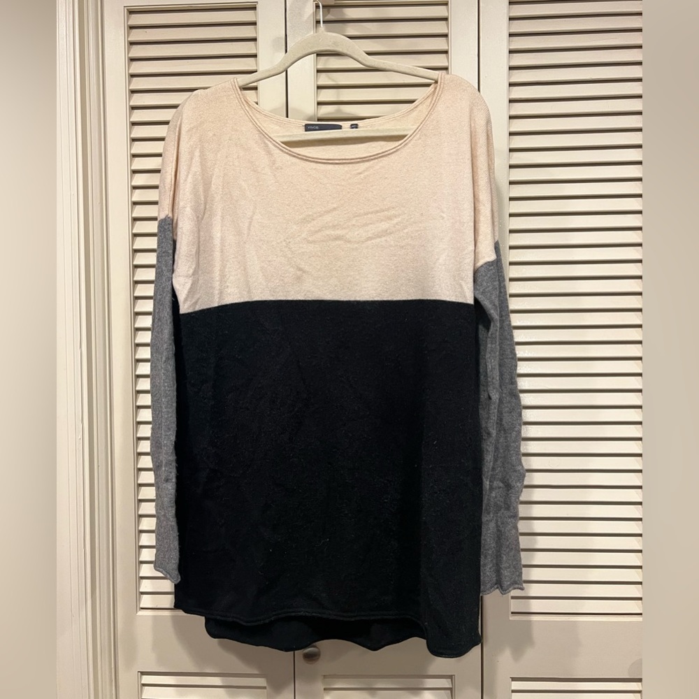 Vince Neutral Colorblock Wool and Cashmere Sweater - Size Medium